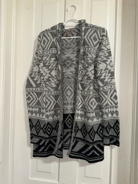 Women’s plus size 2X Cozy Open-Front Geometric Hooded Sweater Cardigan